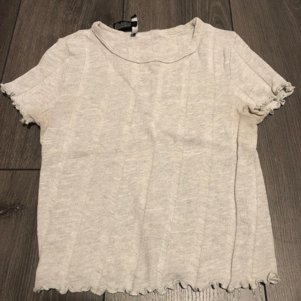 cropped t shirt